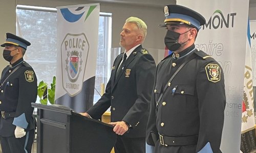 Conférence de presse: corridor de sécurité, Service de police de Bromont