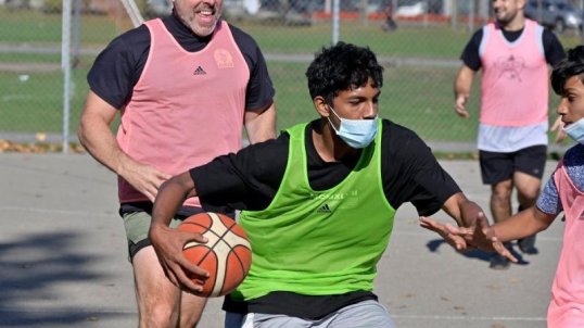 Les policiers de Laval, le sport et les jeunes